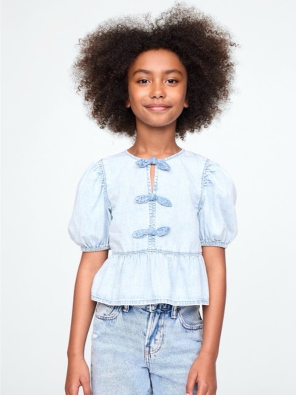 GAP Kids Puff-Sleeve Denim Peplum Shirt Light wash NWT girls large  ( sz 10)